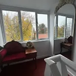 아파트 Abbey View