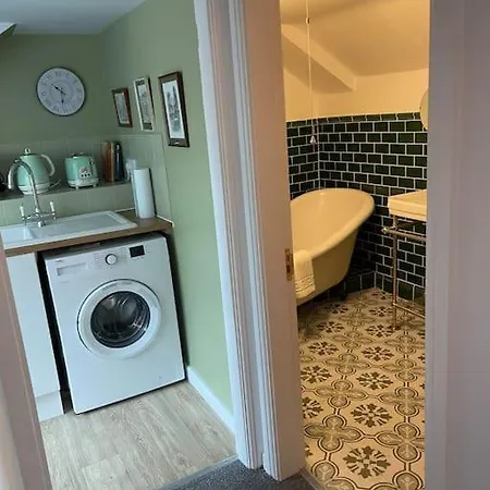 아파트 Abbey View 셀비